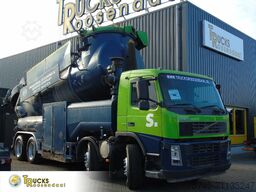 Volvo FM 340 + NAAKTGEBOREN 15.000L + 8x4 + tipper