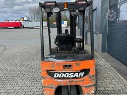 Doosan B18 T7 triplexmast, ss electrisch, BATTERY NOT ...
