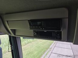 IVECO 120E25 EUROCARGO