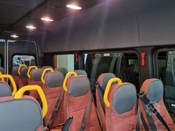 MERCEDES-BENZ 10 Sprinter Lord Light 22 Sitzer Vorlauffahrzeug
