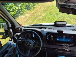 MERCEDES-BENZ 517 Sprinter GSR 3 Automatik 22 SS mehrfach