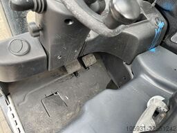 Linde E14-02