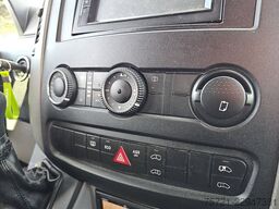 MERCEDES-BENZ SPRINTER 516 17-Persoons Euro6!