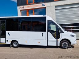 MERCEDES-BENZ Heckniederflur Sprinter 517 / 4 er Bestuhlung