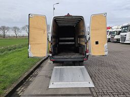 MERCEDES-BENZ SPRINTER 317 CDI AUT LAADKLEP