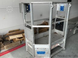 Böcker AK 35/3000 with passenger basket, 2009, 12.460 km!