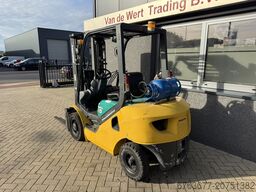 KOMATSU FG25HT-16R Triplo 470 Freelift / Sideshift / Vorkversteller LPG 2008