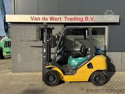 KOMATSU FG25HT-16R Triplo 470 Freelift / Sideshift / Vorkversteller LPG 2008