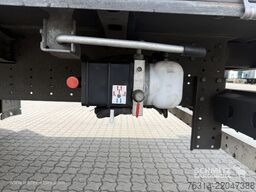 Schmitz Cargobull Curtainsider Mega Getränke