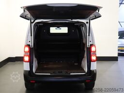 Peugeot Expert 2.0 BlueHDI 122PK Automaat 2x Schuifdeur...