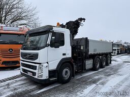 Volvo FM410 8X4 Kipper mit Kran HIAB 244-5
