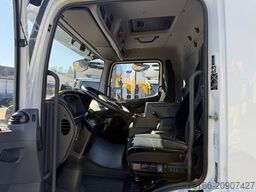 MERCEDES-BENZ ATEGO 818 L Koffer 6,10 m LBW 1 to.*AHK*EURO 6E