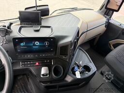 Mercedes-Benz Actros 1845