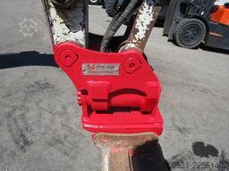Takeuchi TB 230 - POWERTILT + hydr. Schnellwechsler + 4 Löf