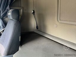 Scania R520 V8