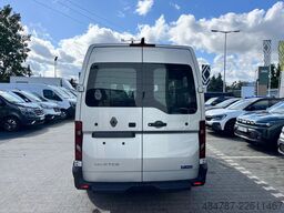 RENAULT Master XDD 170PS L2H2 8-9 Pers. mit Rollstuhl We