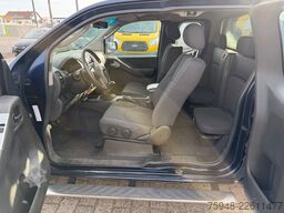 NISSAN Navara Pickup KingCab  4X4.Klima.Tüv 04/27
