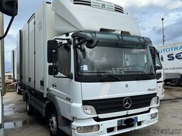 Mercedes-Benz Atego 818