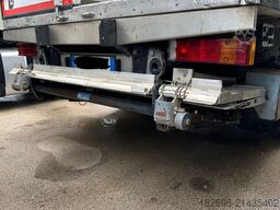 Mercedes-Benz Atego 818