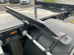 PAVIC THTA 19 44Z/NEU/1.ACHSE ALS LIFTACHSE