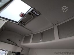 VOLVO FH 460 6x2-4 Globetrotter FASSI F235