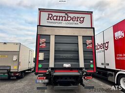 Mercedes-Benz Actros 1833 4x2 Box truck w/ Full side opening.