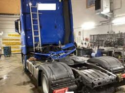 MERCEDES-BENZ Actros 1851 4x2 Unfallschaden/damaged