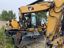 Caterpillar M 322 D