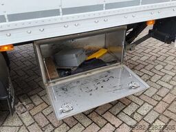 Renault D 250.13 - BD-155-X - ACC. - BAKWAGEN - LAADKLE...