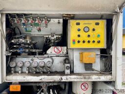 Volvo FMX 460 VIJZEL,  6 COMPARTMENTS, REMOTE CONTROL