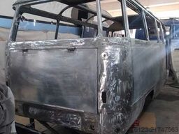 MERCEDES-BENZ Vorgänger Sprinter O 319 Samba mit Faltdach AC