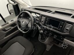VOLKSWAGEN Crafter 35 PLUS Aut.*AHK 3,5t* 6-SITZE+LED+KAMER
