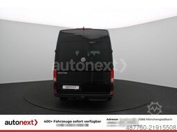 VOLKSWAGEN Crafter 35 PLUS Aut.*AHK 3,5t* 6-SITZE+LED+KAMER