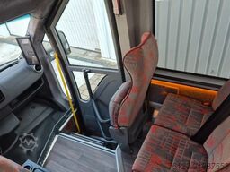 MERCEDES-BENZ 30 Sitzer Schul- Transferbus 519 Vorlauffahrzeug
