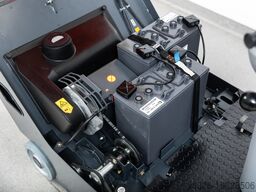 Hako Sweepmaster B800 R - 2019y - 454h
