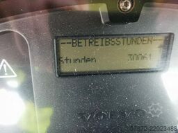 Volvo L180D