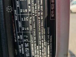 FORD Transit Trend 17 Sitzer