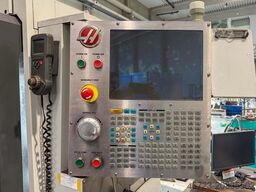 HAAS VM-6
