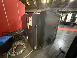 Hyundai Wia SE2200LY