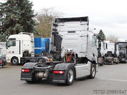 Renault T440   Kühlbox  Alu-Felgen   VollSpoiler   Navi