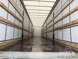 Schmitz Cargobull Curtainsider Standard