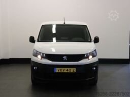 Peugeot Partner 1.2 110PK Benzine - Airco - Navi - Crui...