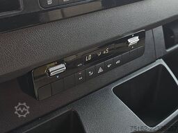 MERCEDES-BENZ SPRINTER 317 L3H2 LED MBUX10