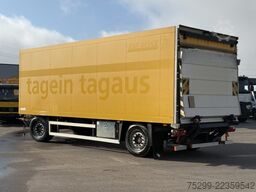 Schmitz Cargobull AKO 18 Koffer / HB / Swiss-Vehicle