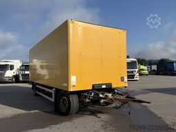 Schmitz Cargobull AKO 18 Koffer / HB / Swiss-Vehicle