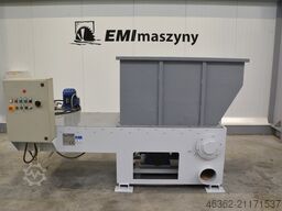 RĘBAK NAZZARENO K700