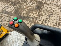 BOMAG BW100AC-5 Kombiwalze / 2019 BJ / 2.400 KG