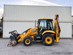 JCB 3CX Plus / 2022 BJ / 3.633 H / 81 KW