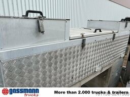 Pritschenaufbau mit Staukästen