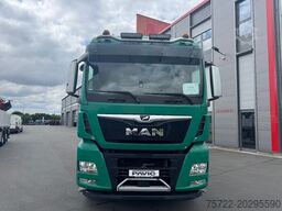 MAN TGX 33.580 6x4 BL Kurzholz mit TajfunLIV 120Z 96